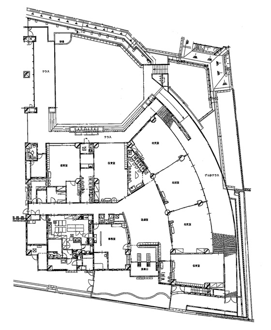 上原こども園　平面図